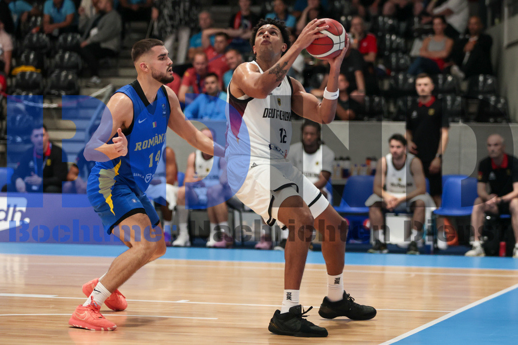 SES_RRGBAS20250723-142 | bond - Realisiert mit Pictrs.com