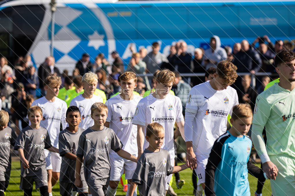 20251003_Picselweb-Fotografie_1R3_0159 | DFB Pokal 2. Runde, JFV A/O/B/H/H - SV Stuttgarter Kickers, Foto: Jörg Struwe - picselweb.de - Realisiert mit Pictrs.com