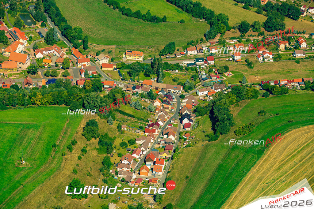 Luftaufnahme Zillbach Schwallungen - Die Luftaufnahme wurde 2025 vom UL-Flugzeug heraus erstellt ( ohne Drohne ) - Hochauflösende Luftaufnahme - für professionelle Ausdrucke geeignet. Die Geschenkidee !Mit Lizenz und Bildrechte bestellbar