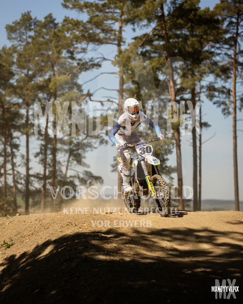 866A5015 | mxndyyvipix
