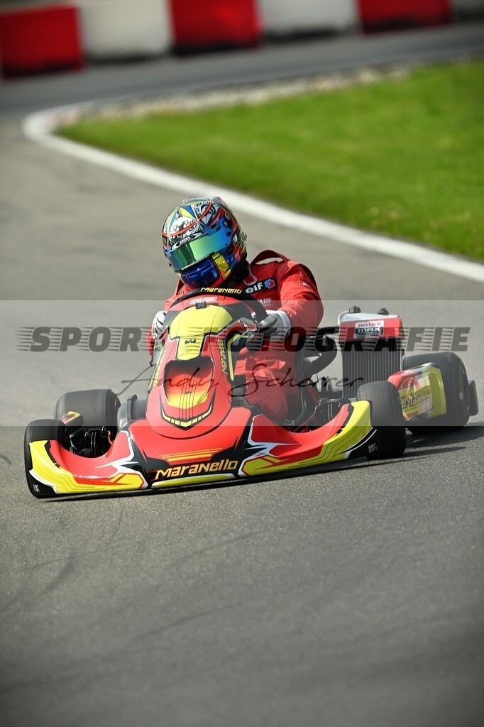 aDSC_0209 | Kaufen Sie Sportbilder im Onlineshop von Andy Scherrer Sportfotografie. Faszinierende Bilder von Sportevents aus der ganzen Schweiz. Fussball, Frauenfussball, Unihockey, Handball, Schwingen und weiteren Sportarten. - Realisiert mit Pictrs.com