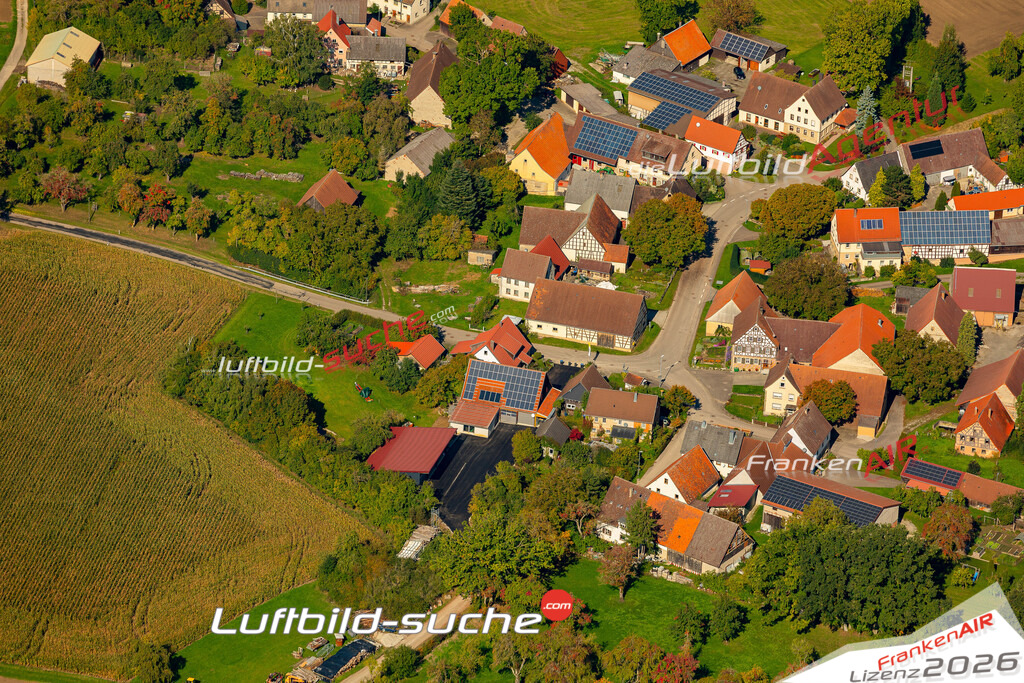 Luftaufnahme Großbärenweiler Schrozberg - Die Luftaufnahme wurde 2025 vom UL-Flugzeug heraus erstellt ( keine Drohne ) - Hochauflösende Luftaufnahme - für professionelle Ausdrucke geeignet. Die Geschenkidee !Mit Lizenz und Bildrechte bestellbar