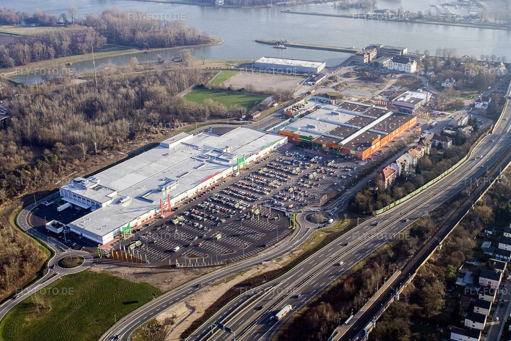 Luftbild: Einkaufszentrum Maximilian-Center im Ortsteil Maximilian-Center am Rhein im Ortsteil Maximiliansau in Wörth im Bundesland Rheinland-Pfalz in Deutschland. Foto: IMG_9077.jpg vom 15.12.2007 durch Werner Riehm/FLY-FOTO.de