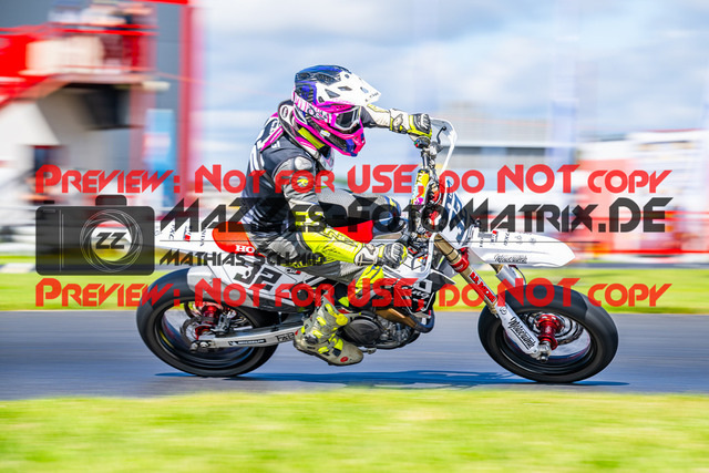 MaZZes_FotoMatrix_240713_6021986_4493 | S4