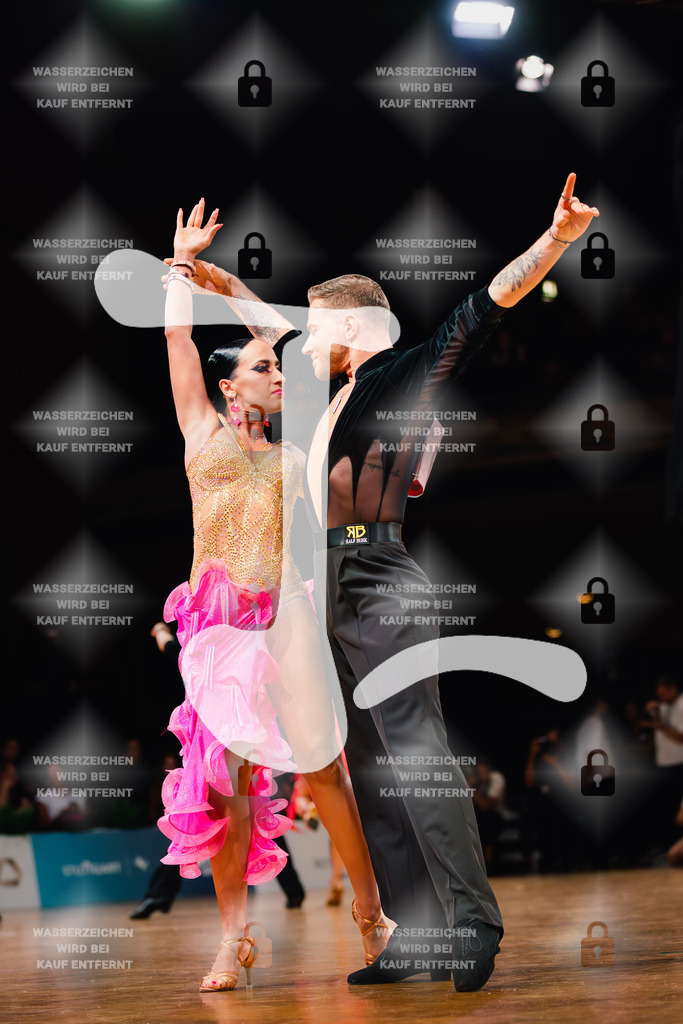 GOC 2025 - WDSF GrandSlam Latin 47-49th (69) Robin Goldmann _ Stefani Ruseva (Bulgaria)-2025-08-23-1245 | Webshop for digital downloads and prints of dance sport, event & show photographer Julian Link - Realisiert mit Pictrs.com