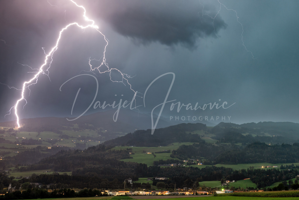 Erdblitz | Erdblitz im Bereich des Volderbergs