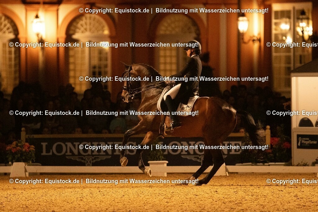 20230528_Flutlicht-Kür_0347 | equistock