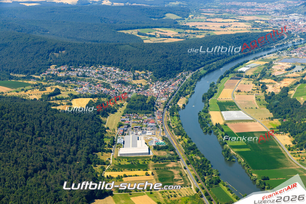 Das Luftbild zeigt :  Laudenbach - Die Luftaufnahme wurde 2023 vom UL-Flugzeug aus erstellt ( keine Drohne ) - Hochauflösende Luftaufnahme - Für grossformatige Ausdrucke geeignet. Die Geschenkidee !Mit Lizenz und Bildrechte bestellbar
