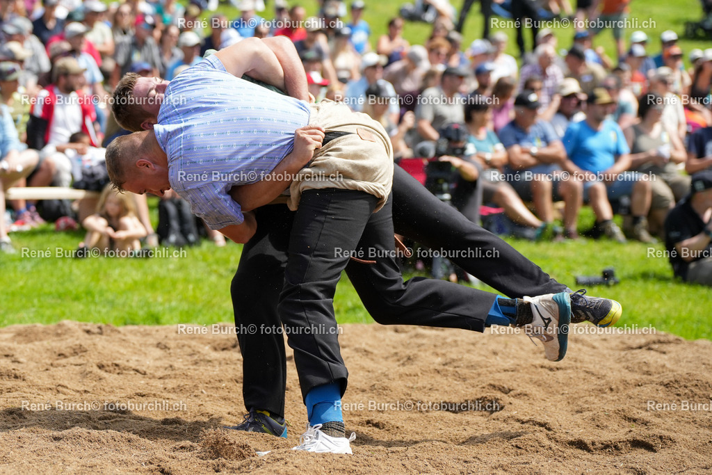 RB_04701 | René Burch leidenschaftlicher Fotograf aus Kerns in Obwalden.  Hier finden sie Sport, Landschaft und Natur Fotografie.
 - Realisiert mit Pictrs.com