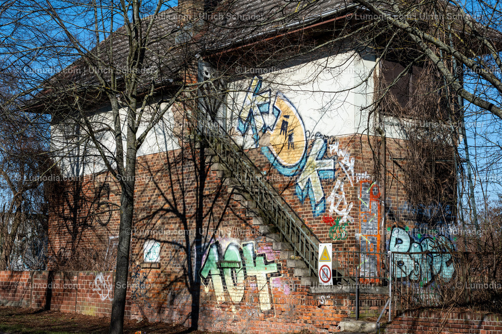 10049-12403 - Magdeburg - Sudenburg | Stockfoto und Bilderpool mit Bildmaterial aus Deutschland, dem Harz, Halberstadt, Quedlinburg, Wernigerode und weltweit. Qualitativ hochwertige und professionelle Fotos anschauen und kaufen. - Realisiert mit Pictrs.com