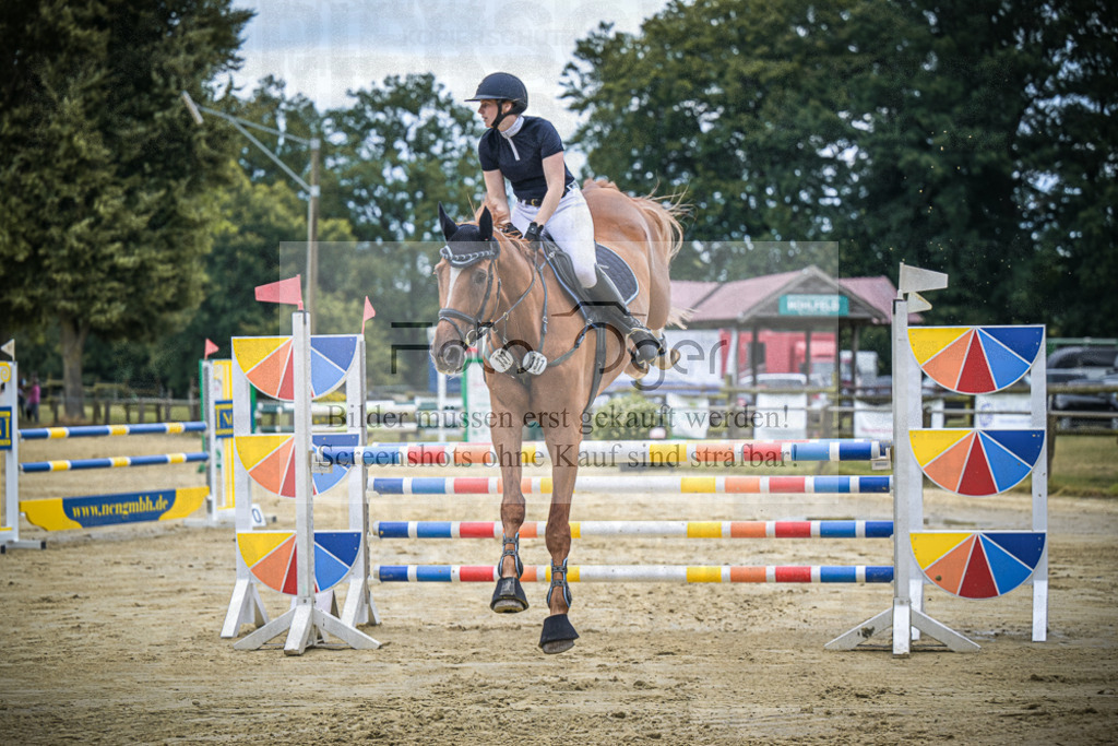 DOS_5759 | Entdecke hochwertige Reitturnierfotos von Foto Oger. Professionell, emotional und authentisch – jetzt Lieblingsmomente im Shop bestellen.Deutschlandweite Turnierfotografie. - Realisiert mit Pictrs.com