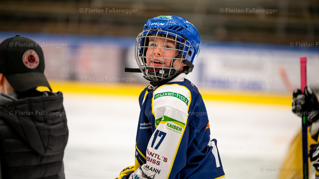 2025-03-23-U9-Turnier-Durnbirn-046 | "Fussifoto.com – Ihr Ansprechpartner für hochwertige Fotografie! Entdecken Sie kreative Bilder und professionelle Dienstleistungen. Kontaktieren Sie uns für Ihre Projekte!"