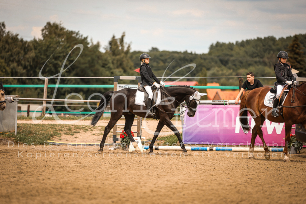 02.SoRWB00202 | Leoni Ertmer Photography - Realisiert mit Pictrs.com