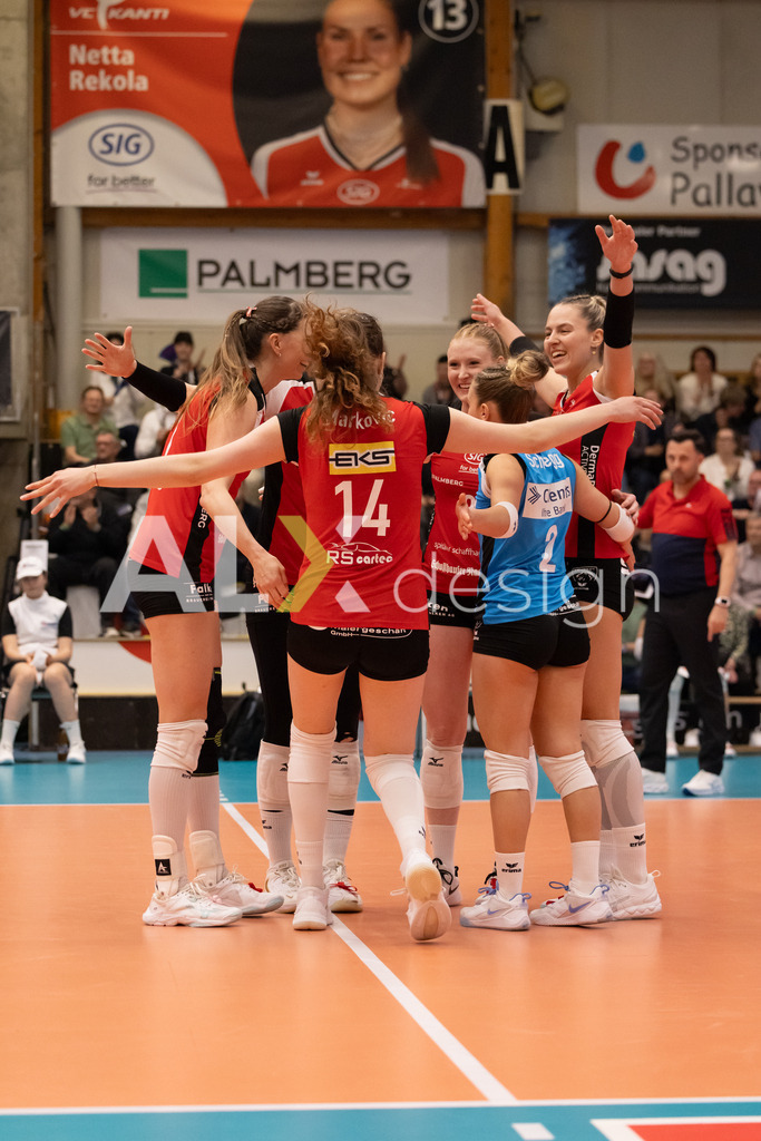 Volleyball I Frauen I Saison 2025-2026 I Volleyball NLA | Women I  Playoffs Finals 2/5 I  VC Kanti Schaffhausen - viteos NUC I  10.04.2026 | VC Kanti Schaffhausen Spielerinnen - Realisiert mit Pictrs.com