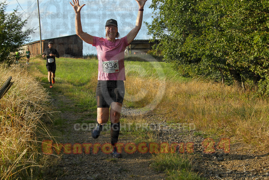 250801_1919_EV4_8525 | Sportfotografie im Rhein-Sieg Kreis, Köln, Bonn, NRW, Rheinland Pfalz, Hessen, etc. Unser Tätigkeitsfeld umfasst den Laufsport vom Volkslauf über den Marathon, Duathlon, Triathon bis zum Ultralauf wie Kölnpfad Ultra oder Schindertrail.