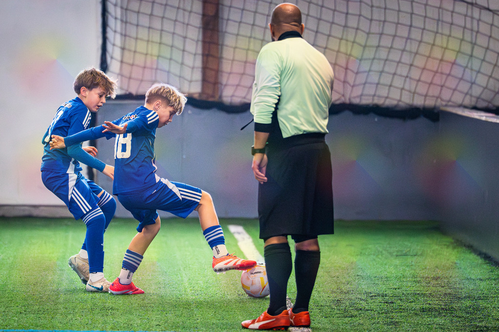 _BLR9525 | Professionelle Fußball- und Sportfotografie. Spielbilder online ansehen und kaufen – Einzelbilder oder komplette Galerien in hoher Qualität. - Realisiert mit Pictrs.com