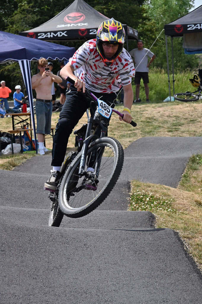 DSC_7466-cam-florian | German Pumptrack Series - Realisiert mit Pictrs.com
