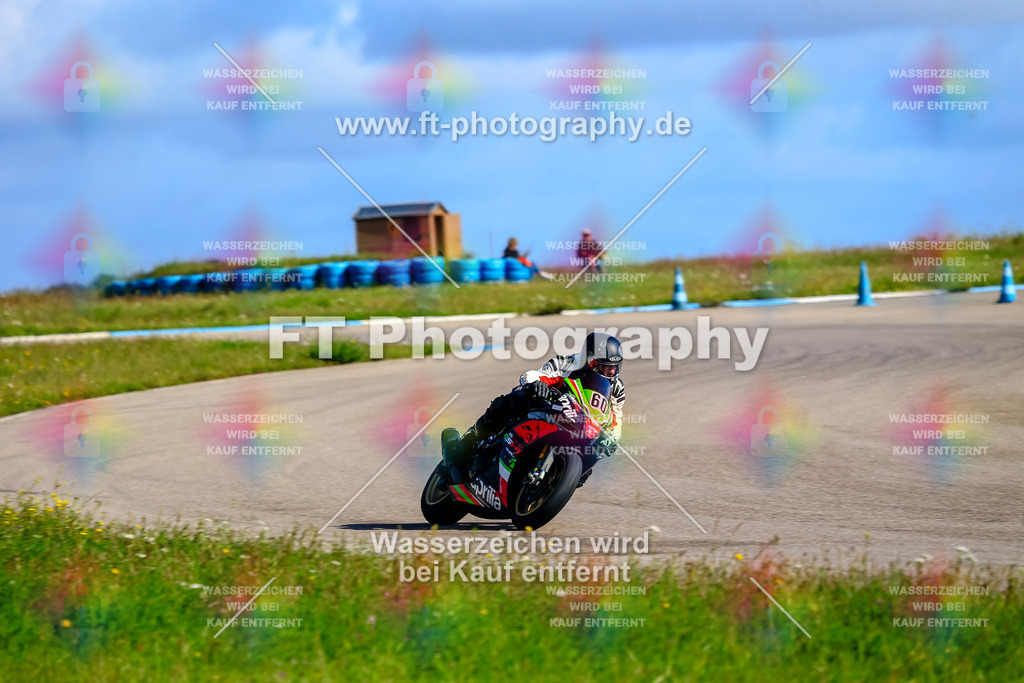 060-5084 | Hier findet Ihr Bilder von Touristenfahrten auf der Nürburgring Nordschleife oder von anderen Veranstaltungen die ich besucht habe. Viel Spass beim Durch Schauen 