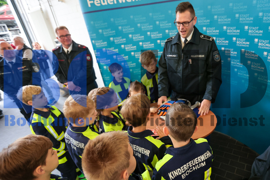 SES_KINFEU20250503-8 | bond - Realisiert mit Pictrs.com