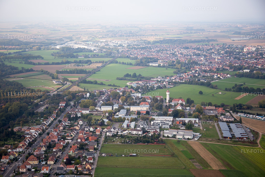 Aerial view: Brumath, Stephansfeld in Stephansfeld in the state Bas-Rhin, France. – Photo: IMG_074166.jpg taken on 10/04/2014 by Werner Riehm/FLY-FOTO.com – Resolution of the original: 5472 x 3648 px