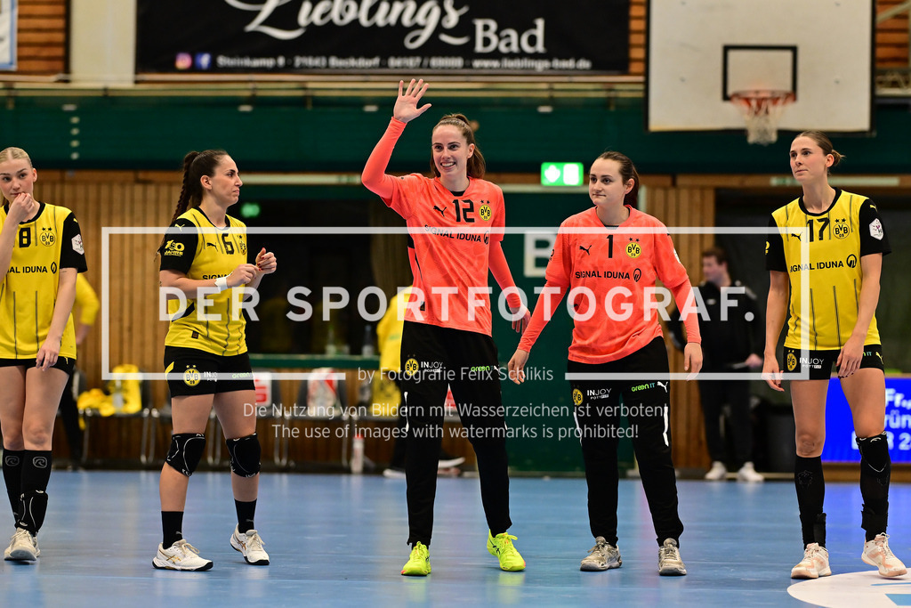 Handball I Frauen I Saison 2024-2025 I 1. HBF I 12. Spieltag I Buxtehuder SV - Borussia Dortmund I 052649 | Sarah Wachter (12, Borussia Dortmund) - Realisiert mit Pictrs.com
