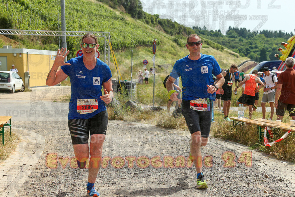 220618_1135_EX1_9445 | Sportfotografie im Rhein-Sieg Kreis, Köln, Bonn, NRW, Rheinland Pfalz, Hessen, etc. Unser Tätigkeitsfeld umfasst den Laufsport vom Volkslauf über den Marathon, Duathlon, Triathon bis zum Ultralauf wie Kölnpfad Ultra oder Schindertrail.