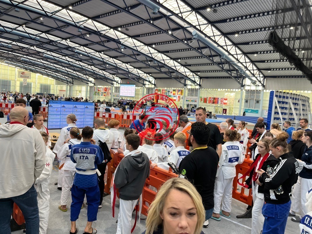 IMG_3034 | Fotos vom Adler Cup - Pictures from Adler Cup

Hier findet Ihr alle Eindrücke und großen Momente der Adler Cup Wochenenden. Here you will find all impressions and great moments of the Adler Cup weekends. - Realisiert mit Pictrs.com