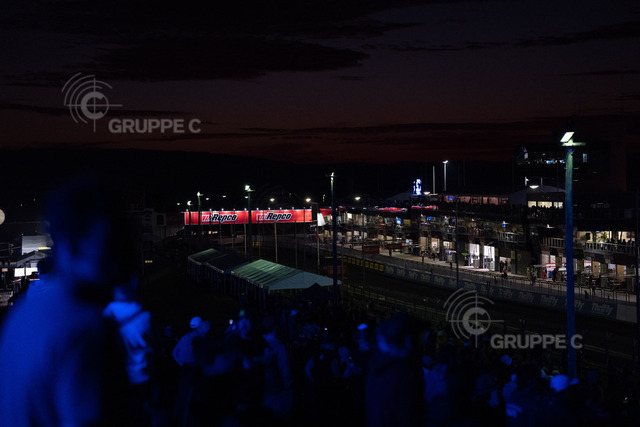 IGTC124_021805530417006SVS_SVS | 12h Bathurst 2024 - REPCO Bathurst 12 Hour - Intercontinental GT Challenge Round 1 - Foto: Gruppe C Photographya - Realisiert mit Pictrs.com