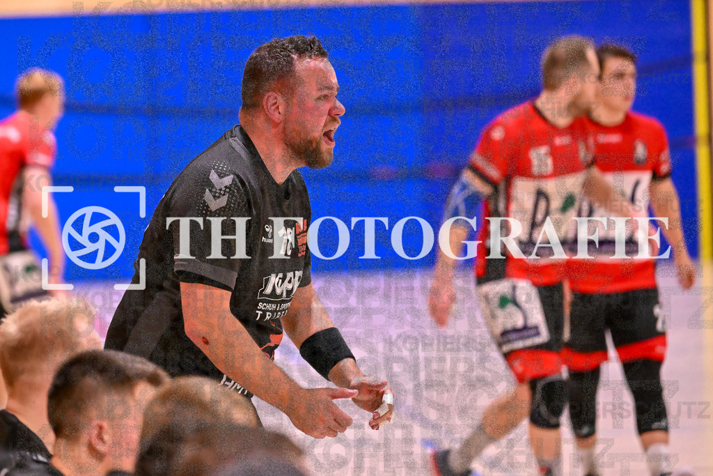 GER, SG Maulburg/Steinen - TV St. Georgen, Handball, Landesliga, 16. Spieltag, Saison 2023/2024, 17.02.2024 | Stephan Lermer (TV St. Georgen/Schw., #18)

GER, SG Maulburg/Steinen - TV St. Georgen, Handball, Landesliga, 16. Spieltag, Saison 2023/2024, 17.02.2024

Foto: TH Fotografie/Thomas Hess