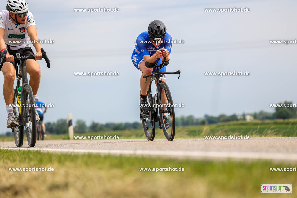 BR8A5021 | Stadttriathlon Erding 2025. #yourpictrs #sportshot_your_pictrs @Sportshotphotography #stadttriathlonerding Copyright: www.sportshot.de