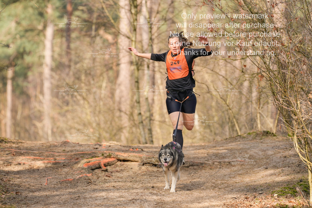 LangeCross_So-394 | stephaniefillaphotographie - Realisiert mit Pictrs.com