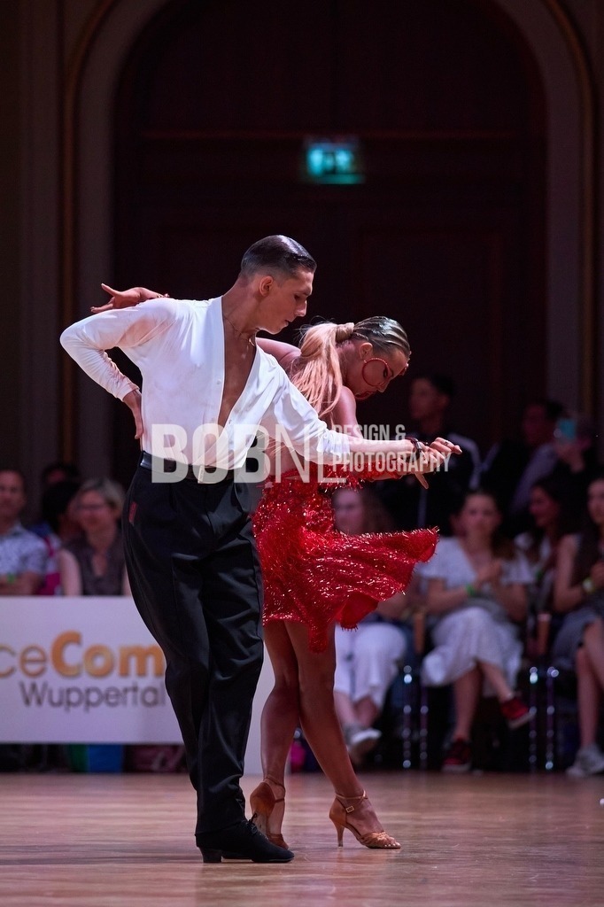 danceComp | Wuppertal - 05.07.2025: danceComp in Wuppertal (Historische Stadthalle), Germany. Photo by: BobNL design &amp; photography - Realized with Pictrs.com