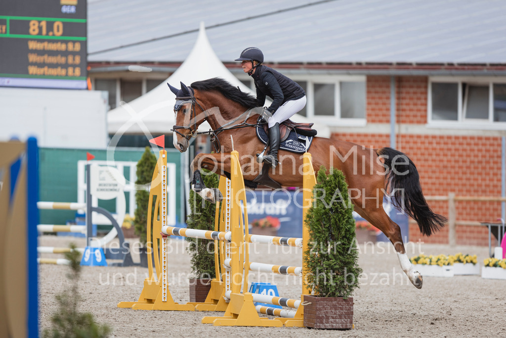 250506_Mühlen_SprPf-A2-270 | Deine schönsten Turniermomente als professionelle Fotos! Entdecke hochwertige Pferdesport-Fotografie im Online-Shop. Jetzt Fotos finden & bestellen!