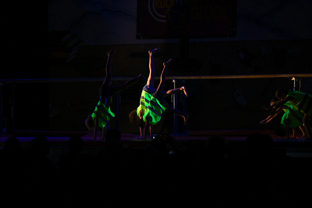 18. November 2022 - Abendundunterhaltung TV/DTV Neftenbach | 18. November 2022 / MZH Auenrain, Neftenbach
Abendundunterhaltung TV/DTV Neftenbach
Motto: Klick zum Glück
Bild: Sportfotografie Markus Aeschimann | www.markus-aeschimann.ch - Realisiert mit Pictrs.com