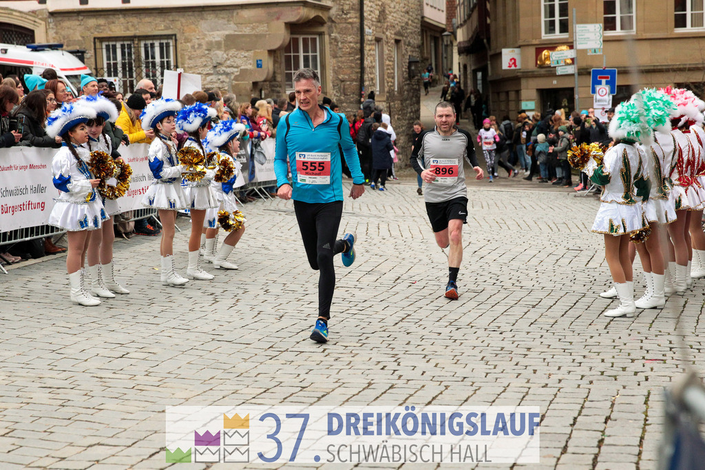 VR Bank Hauptlauf 10000m | 3 Koenigslauf 2023 - Realisiert mit Pictrs.com