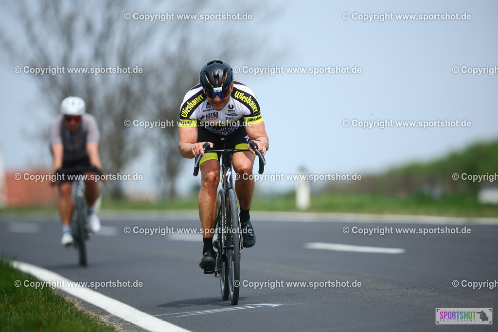 891_TRA56160 | Neusiedlersee Radmarathon 2026@sportshot_your_pictrs #yourpictures#roadtowm2029 #nrm #neusiedlerseeradmarathon #neusiedlersee #neusiedlerseetourismus #burgenland #mörbisch #nrm26 #burgenlandtourismus #voglundco #poweredbyburgenlandtourismus #radsport #rad #marathon #ucigranfondo #visitburgenland #ucigranfondoworldseries