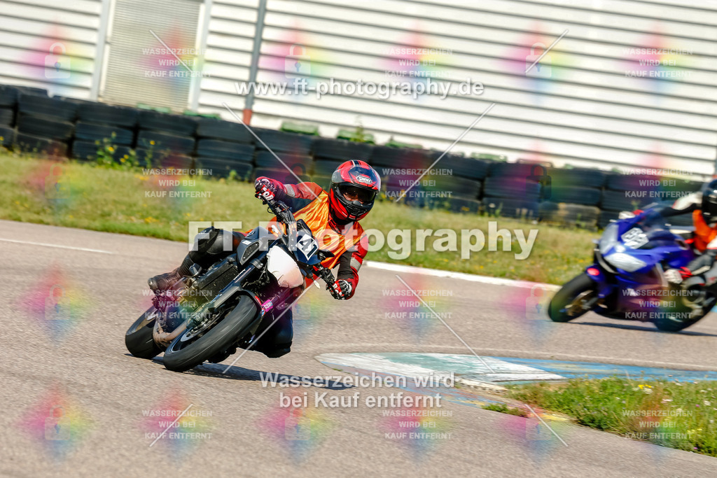 Chambley Juli-0371 | Hier findet Ihr Bilder von Touristenfahrten auf der Nürburgring Nordschleife oder von anderen Veranstaltungen die ich besucht habe. Viel Spass beim Durch Schauen 