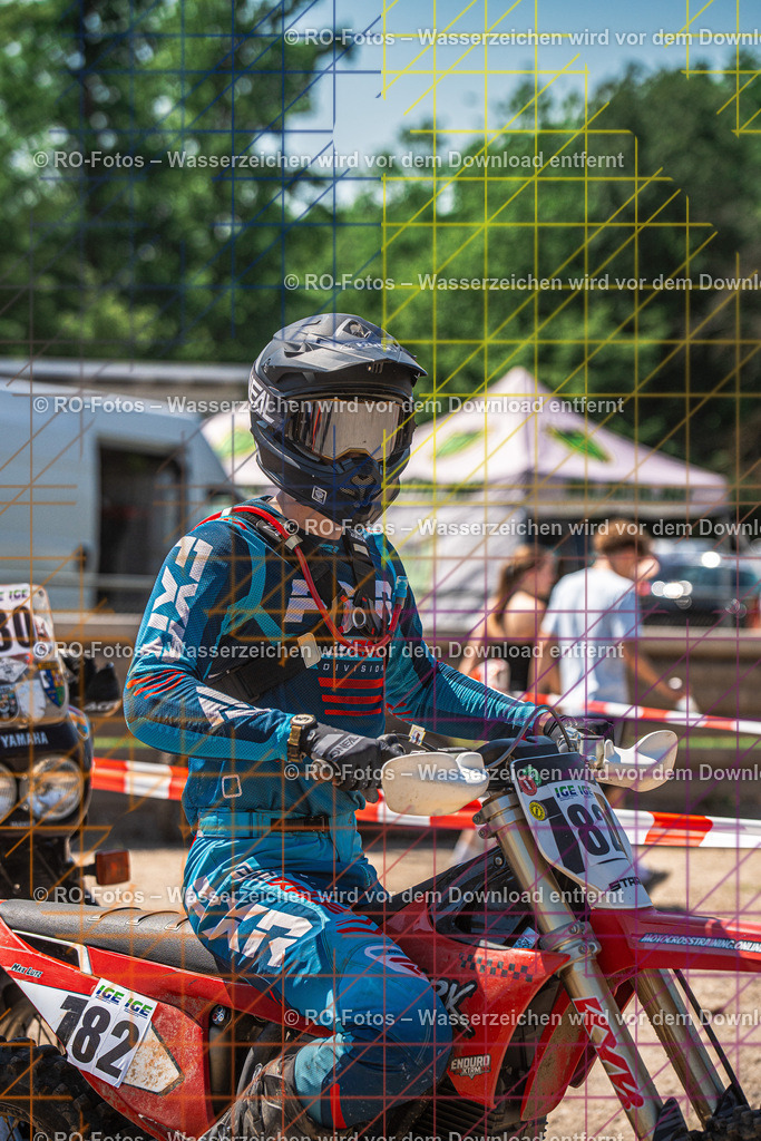 3 Lauf Schlüchtern IGE 2026-199 | Sportfotografie von RO-Fotos: Motorsport, Motocross, Enduro, Laufveranstaltungen und Triathlon. Professionelle Fotos von Sportlern und Events. - Realisiert mit Pictrs.com