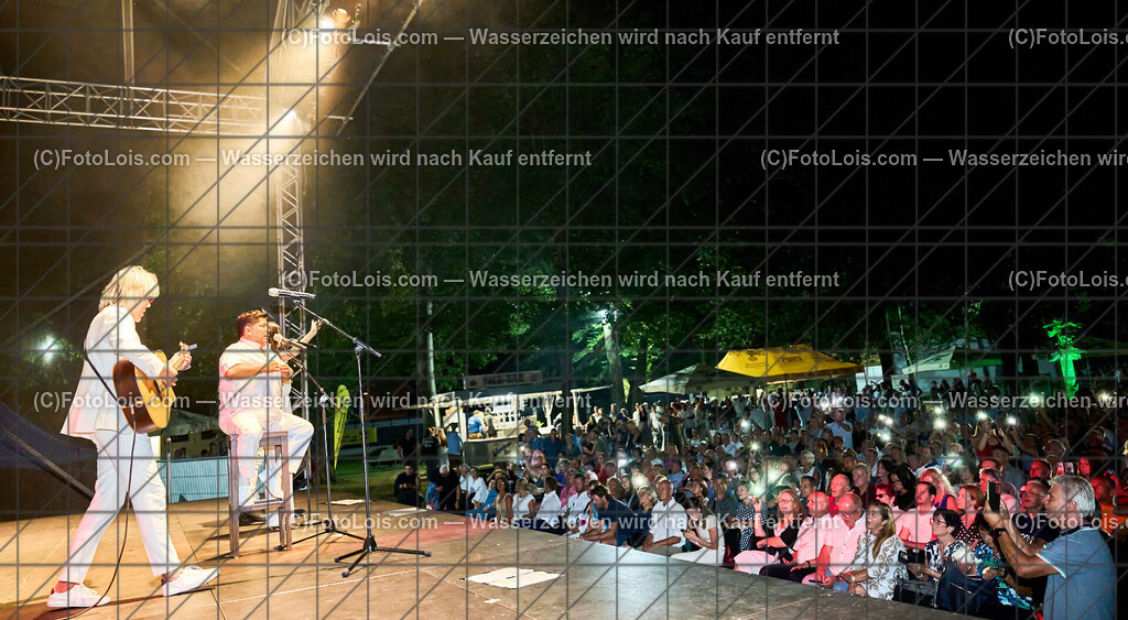 ALP7914_INSIEME_Wieselburg | (C)FotoLois.com, Alois Spandl. INSIEME - La Notte Italiana mit Erik Arno, Monika Ballwein, Christian Deix und Rene Velazquez-Diaz, Konzert im Schlosspark Wieselburg, Fr 9. August 2024.