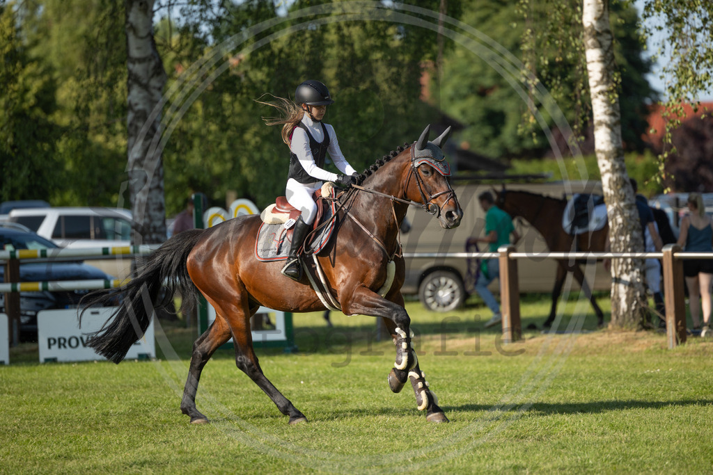 994A3465 | sabrinanicolaifotografie - Realisiert mit Pictrs.com