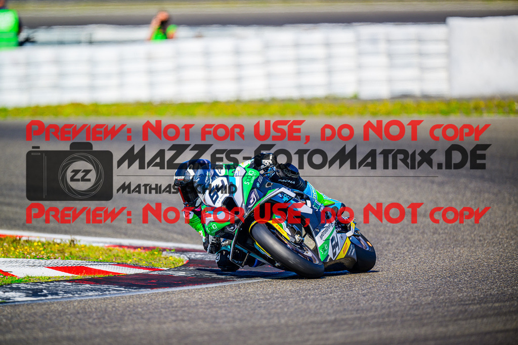 MaZZes_FotoMatrix_240901_6007705_6686 | SBK