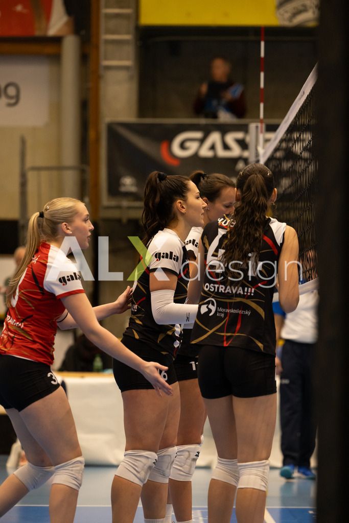 Volleyball I Frauen I Saison 2025-2026 I CEV Volleyball Challenge Cup 2026 | Women I 16th Finals I VC Kanti Schaffhausen - TJ Ostrava I 03.12.2025 | Hochwertige Sportfotos kaufen & lizenzieren für Medien, Vereine, Agenturen & Sportler:innen. Entdecke professionelle Sportfotografie im Bildshop von Alexander Franzen. - Realisiert mit Pictrs.com