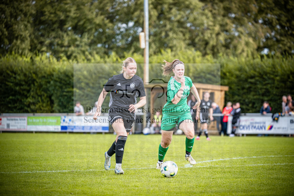 SG Bohmte/Ostercappeln/Schwagstorf - SG Hollenstede / Schwagstorf | Fr.-BZL Weser-Ems Süd · 1. Damen - SG Hollenstede / Schwagstorf · Sportplatz - Realisiert mit Pictrs.com
