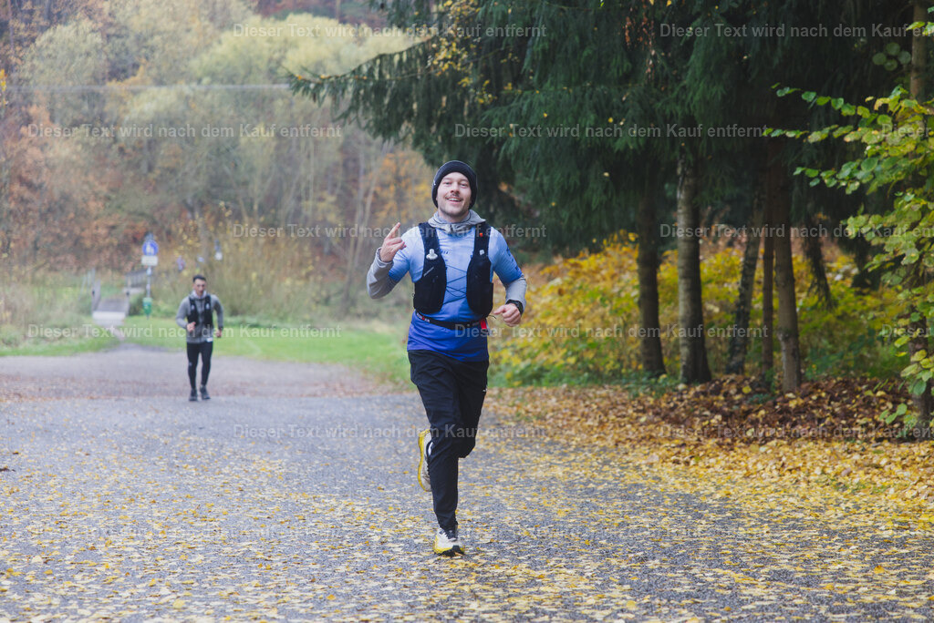 cineathletes-huegelland-2025-11-09-11-18-39 | Sportfotografie rund um Obstacle Course Racing und Trail Run - Realisiert mit Pictrs.com