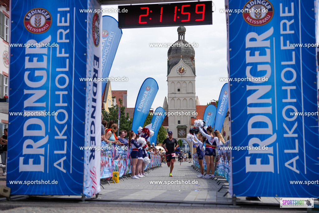 DSC03417 | Stadttriathlon Erding 2025. #yourpictrs #sportshot_your_pictrs @Sportshotphotography #stadttriathlonerding Copyright: www.sportshot.de