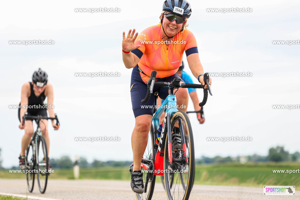 BR8A5336 | Stadttriathlon Erding 2025. #yourpictrs #sportshot_your_pictrs @Sportshotphotography #stadttriathlonerding Copyright: www.sportshot.de