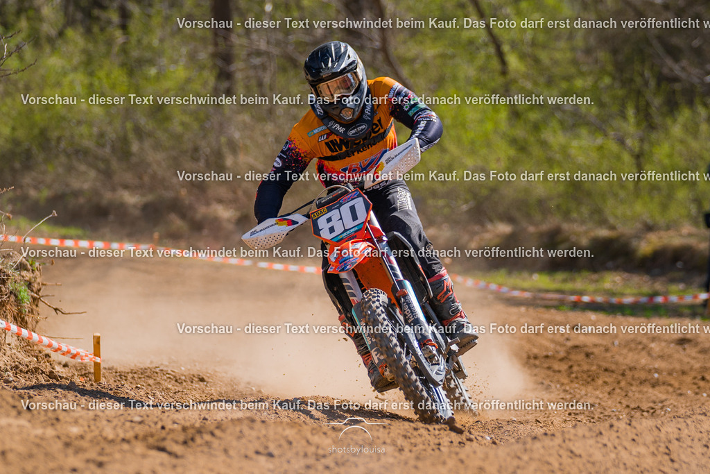 20260406_MSCHänchen-9407 | Sportfotografin aus Berlin-Brandenburg mit Fokus auf Motocross. Ich halte deine sportliche Leistung und echte Emotionen auf und neben der Strecke professionell fest. Entdecke die Fotos von deinem Rennen und bestelle sie direkt hier im Shop.