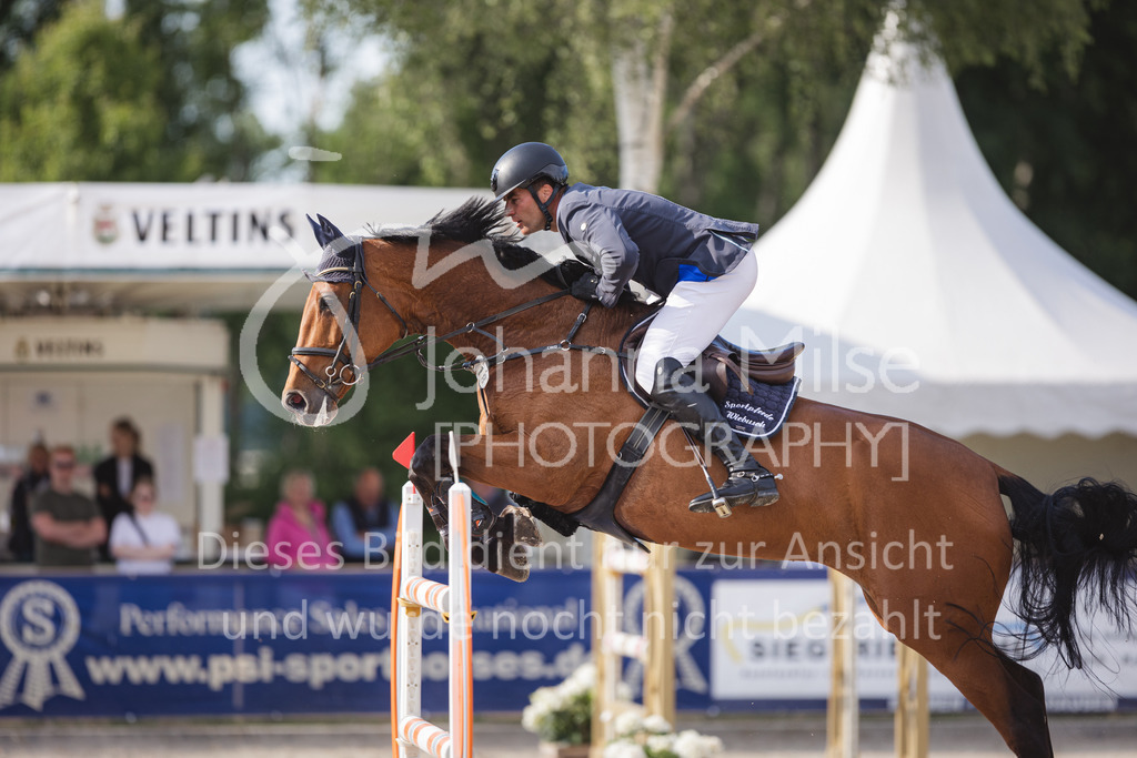 CSI2* - Internationale Springprüfung mit Siegerrunde (1,45 m)  Große / Big Tour | CSI2* - Internationale Springprüfung mit Siegerrunde (1,45 m) 
Große / Big Tour