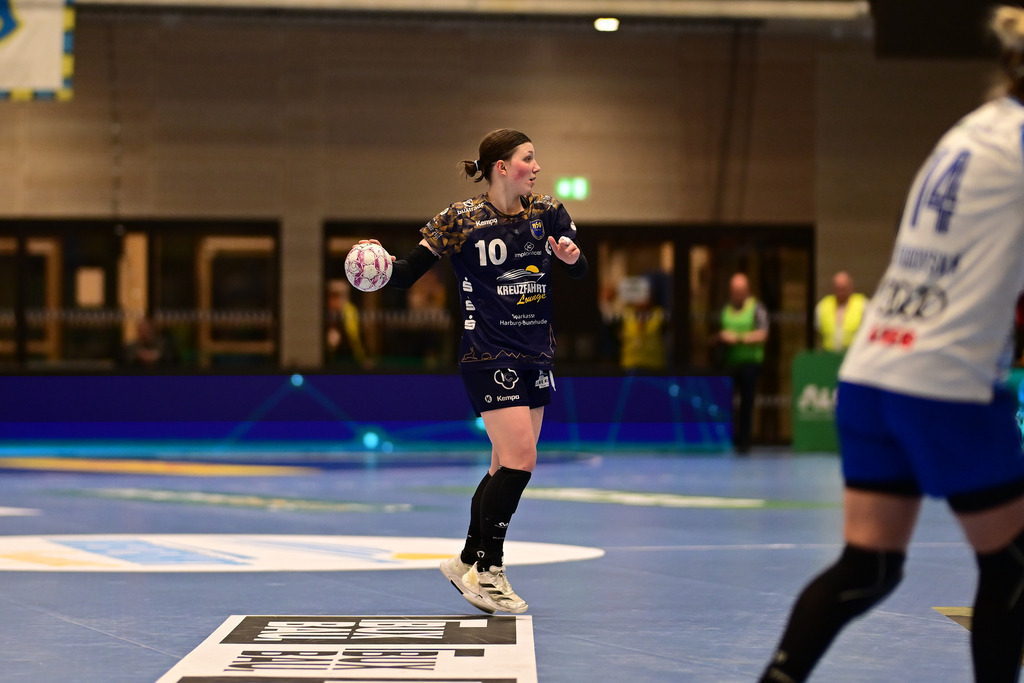Handball I Frauen I Saison 2025-2026 I 14. HBF I 1. Spieltag I Buxtehuder SV - Sport-Union Neckarsulm | Der Sportfotograf. - Realisiert mit Pictrs.com