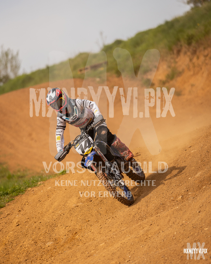866A3955 | mxndyyvipix